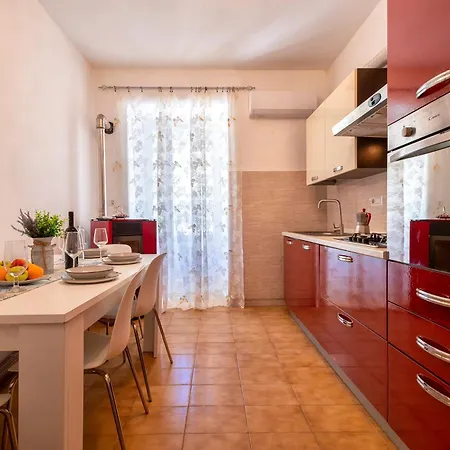 In Centro, Vicino Le Spiagge Apartment Alghero